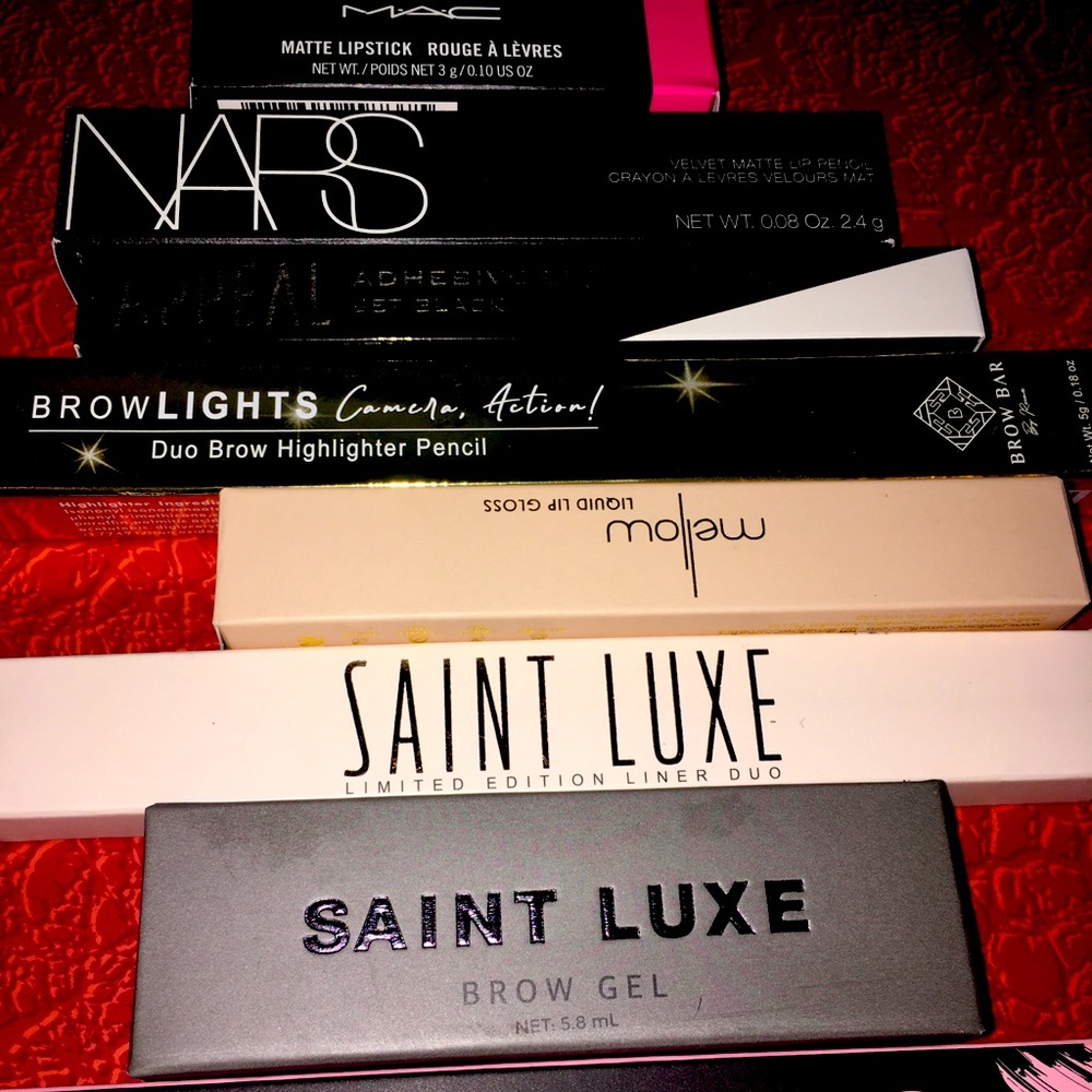 Beauty Bundle!!!! To die for!!! All BRAND NEW!!!! ♥️🥰💫♥️💥⭐️